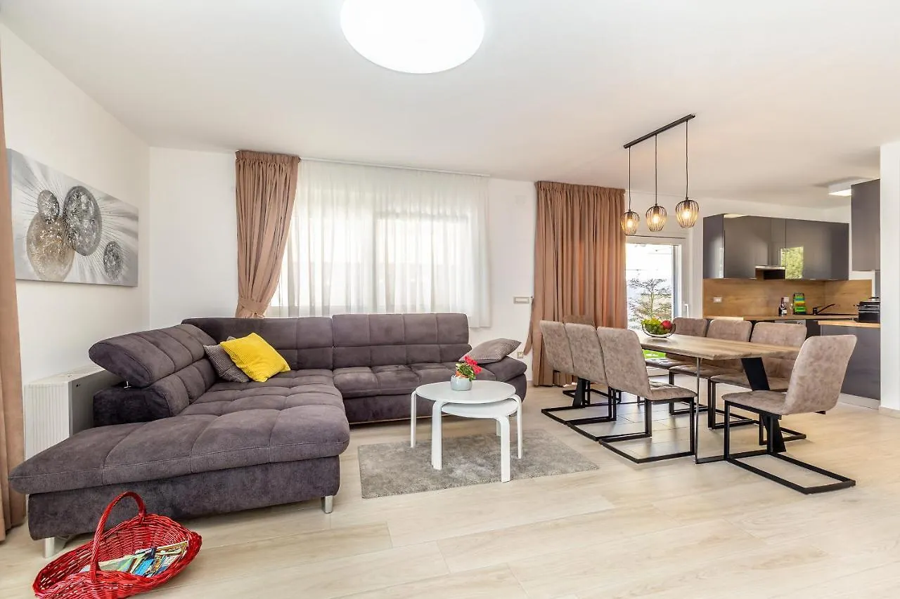 Villa Insula Aurea No.1 Linardici Holiday home
